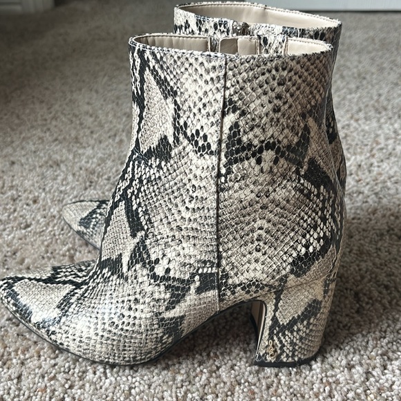 Sam Edelman Snake Pointed Toe Booties - Picture 4 of 9